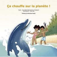 Sur le bord de la plage les deux enfants, Béti et Batou appellent le dauphin éga