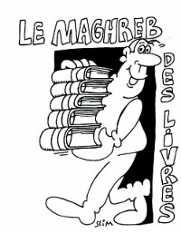 Dessin de Slim pour le Maghreb des livres Un homme souriant porte une pile de livres. Dessin en noir et blanc.