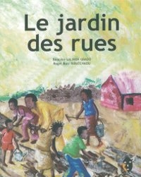 des jeunes travaillant dans un jardin, maison rose en arrière plan