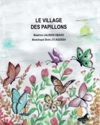 Des papillons dans une clairière